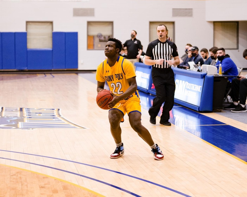 MBB: Wildcats Remain Atop NAC West Standings With 79-71 Win Over SUNY Canton. 