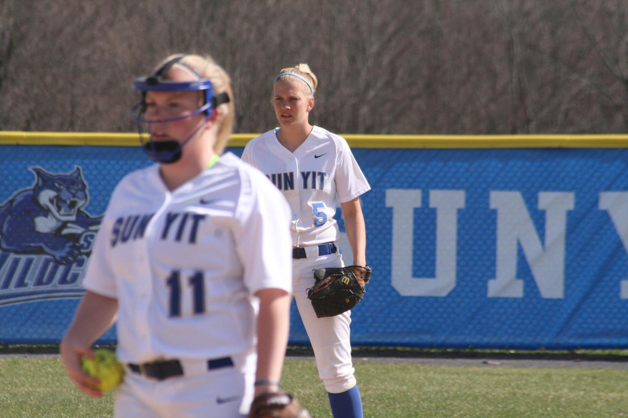 Softball Wins 3 of Last 4 Games, Earns North Division #2 Seed for Upcoming NEAC Tournament at SUNY Cobleskill