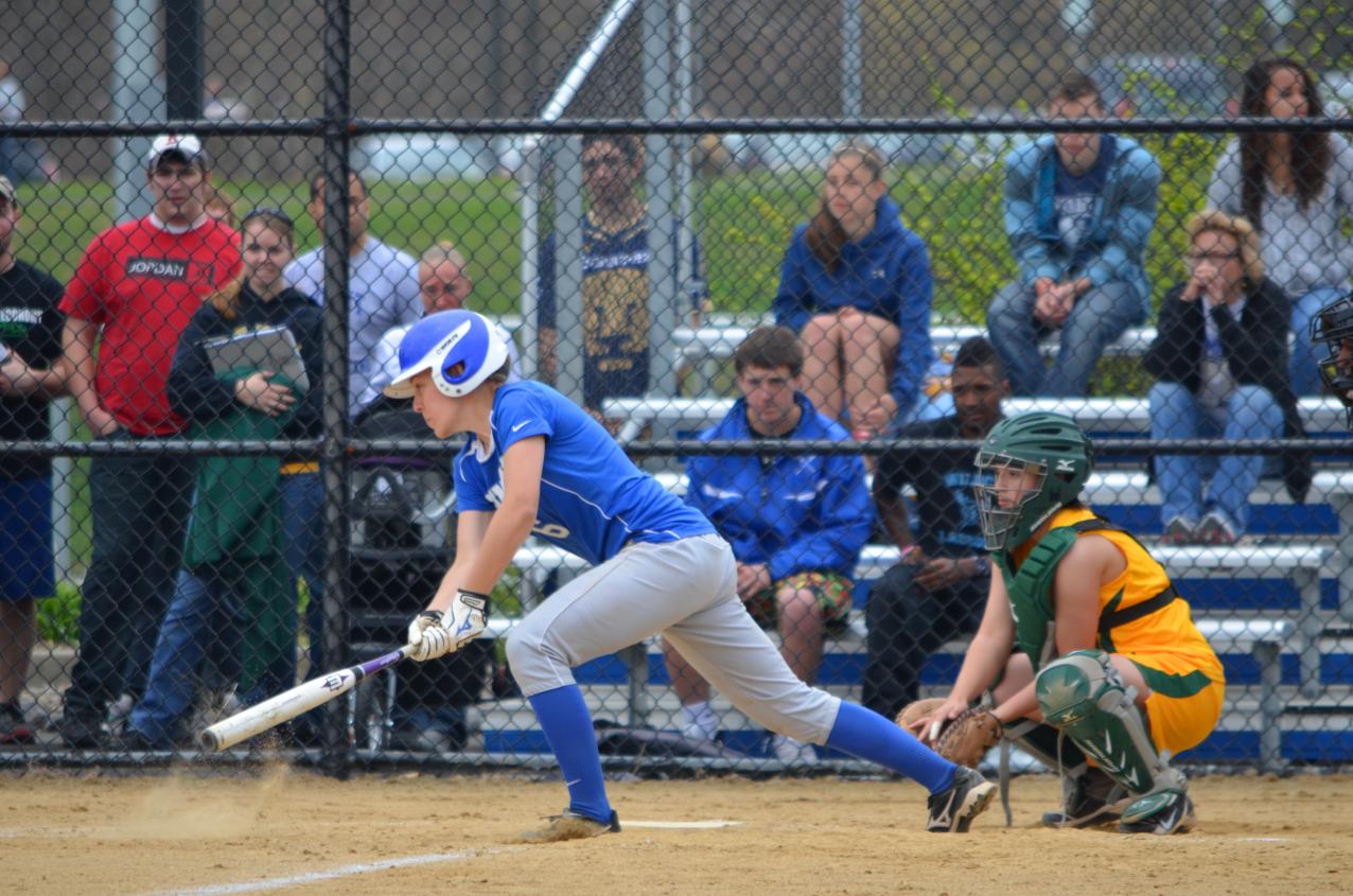 Softball Splits on First Day of Spring Trip