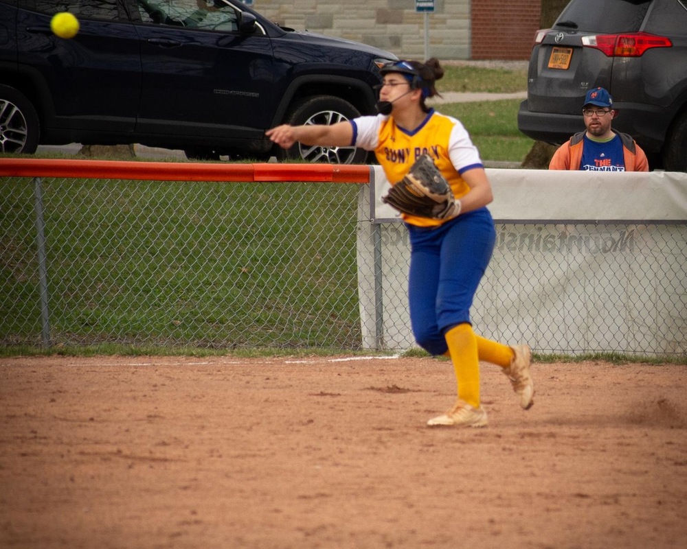 SB: Wildcats Lose to Randolph, Win Big Over Skidmore at Fastpitch Dreams Tournament.