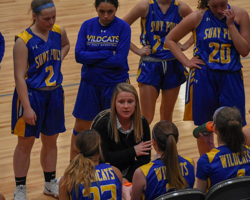 WBB: Hot Fourth Quarter Shooting Helps Wildcats Secure 12th NEAC Win of the Season.